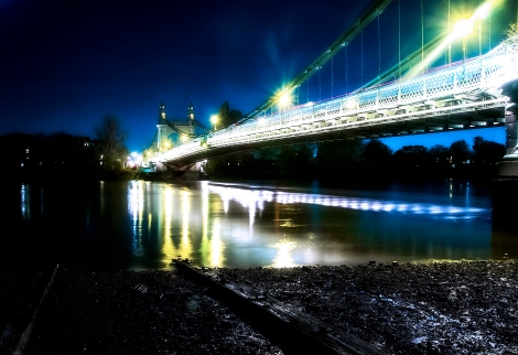 Hammersmith Bridge @ Night Click image to purchase